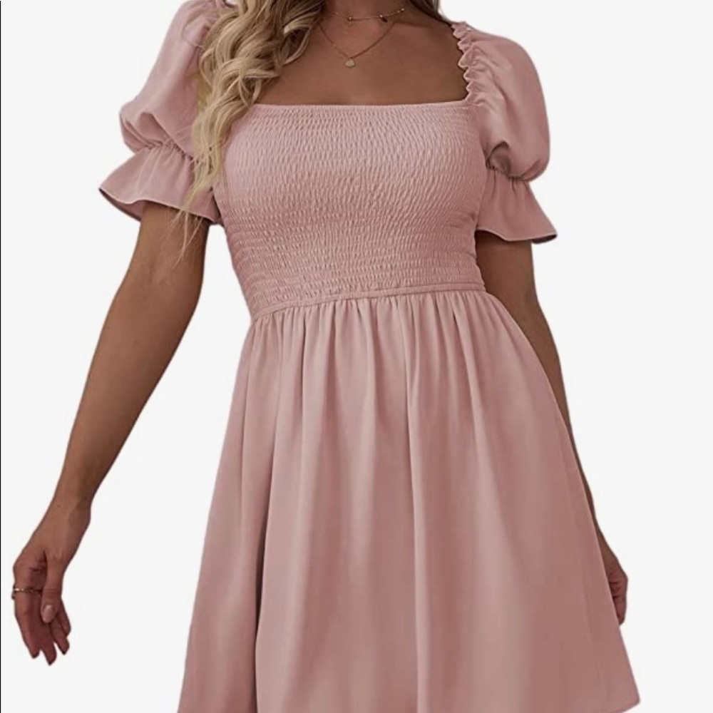 Pink puff sleeve dress